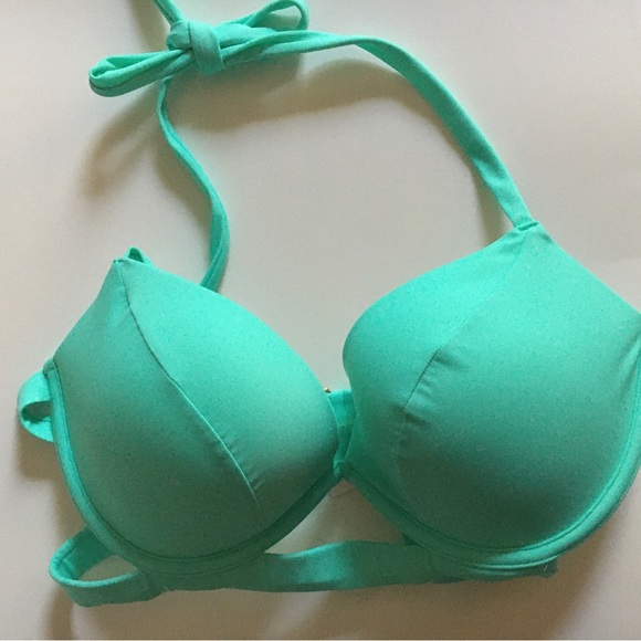 Victoria’s Secret Hottie Halter Bikini Top - Picture 3 of 8